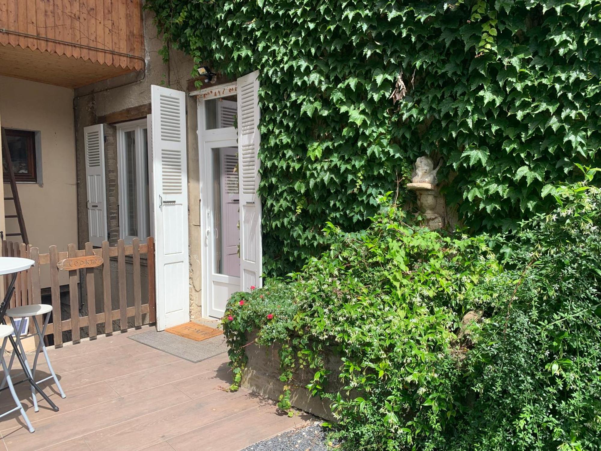 Cookie Home Dolomieu Exterior photo
